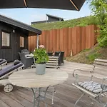 Florinda - 10m From The Sea By Interhome