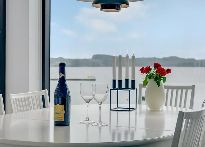 Florinda - 10m From The Sea By Interhome Hébergement de vacances *